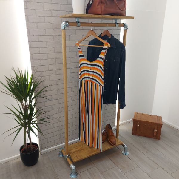 Clothes Rail with top/bottom shelf – Scandi Style – Solna