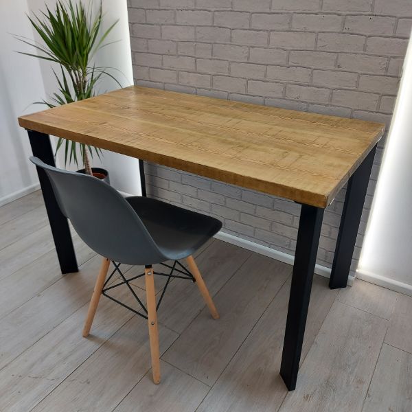Industrial Desk with Single Pin Legs – The HORBURY